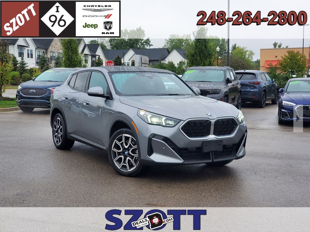 Used 2026 BMW X2 xDrive28i SUV for sale in Highland MI
