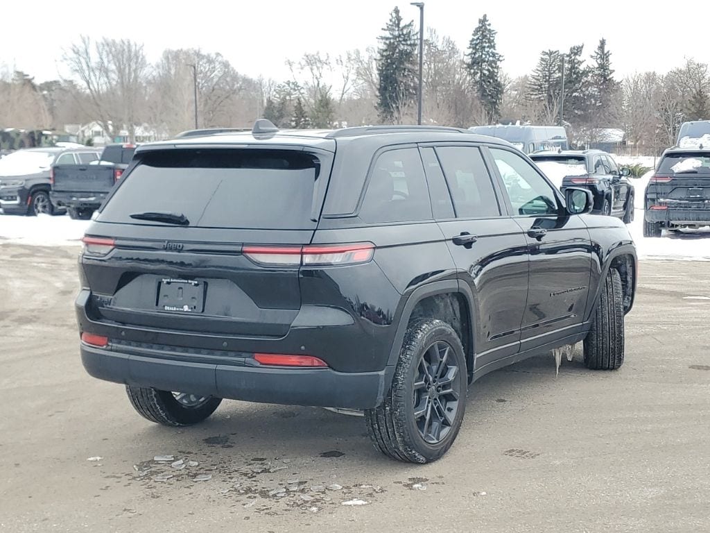 New 2025 Jeep Grand Cherokee Limited Sport Utility