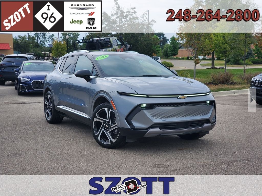 Used 2025 Chevrolet Equinox EV LT SUV