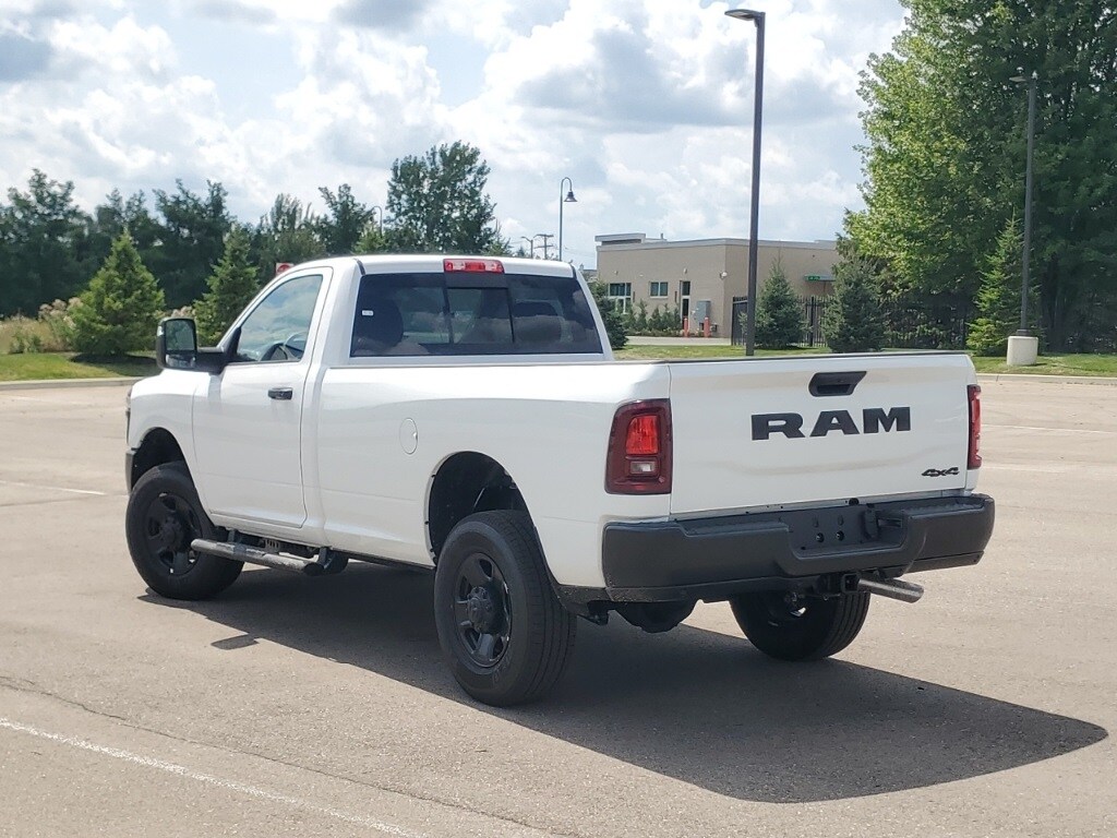 2026 Ram 3500 Tradesman photo 3