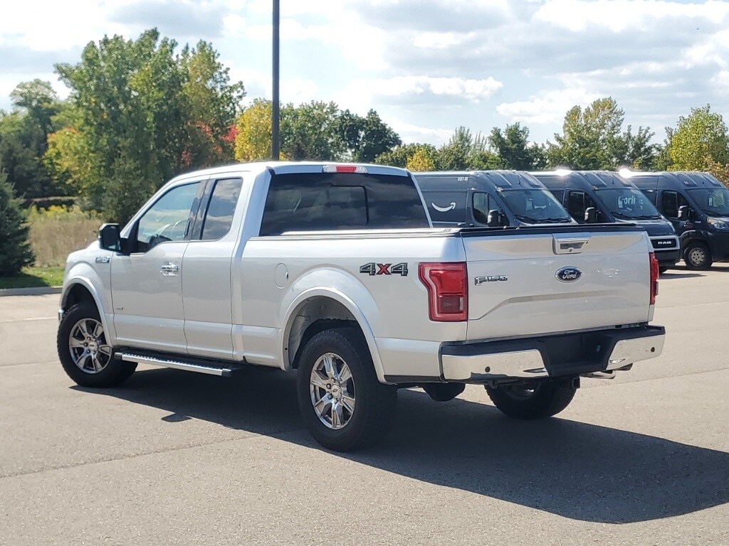 2016 Ford F-150 Lariat photo 3
