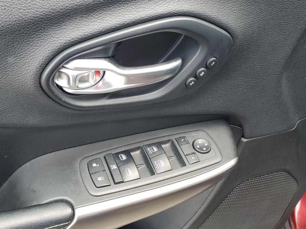2019 Jeep Cherokee Limited - Photo 9