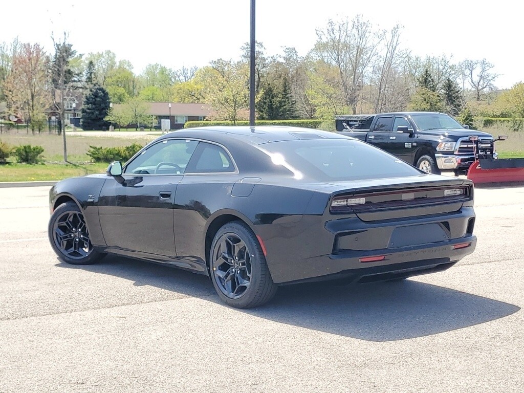 2025 Dodge Charger R/T photo 3