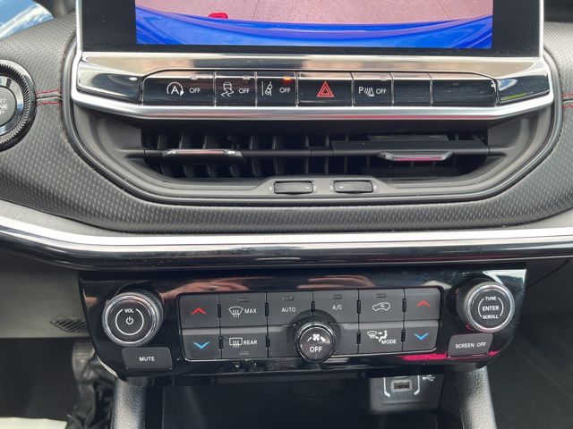 2025 Jeep Compass Trailhawk - Photo 27