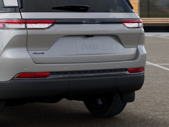 2025 Jeep Grand Cherokee Altitude - Photo 13