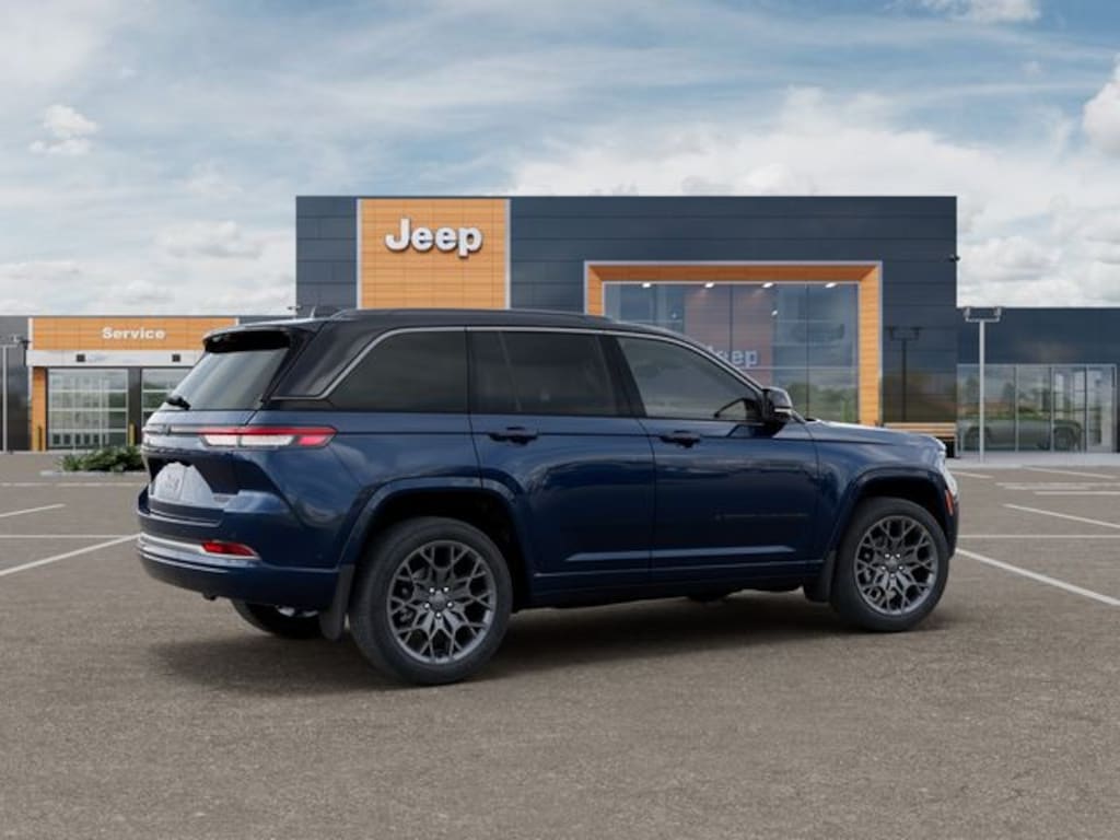 New 2026 Jeep Grand Cherokee Summit Sport Utility