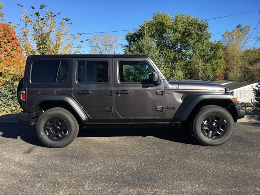 New 2026 Jeep Wrangler Sahara Sport Utility