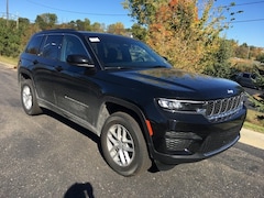 2025 Jeep Grand Cherokee Laredo X Sport Utility