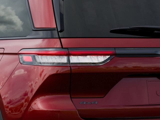 2025 Jeep Grand Cherokee Altitude - Photo 9