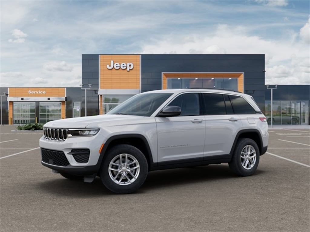 New 2025 Jeep Grand Cherokee Laredo Sport Utility