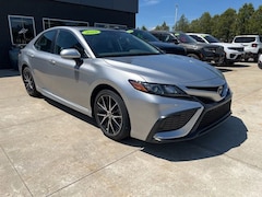 Used 2022 Toyota Camry SE Sedan For Sale in Highland, MI