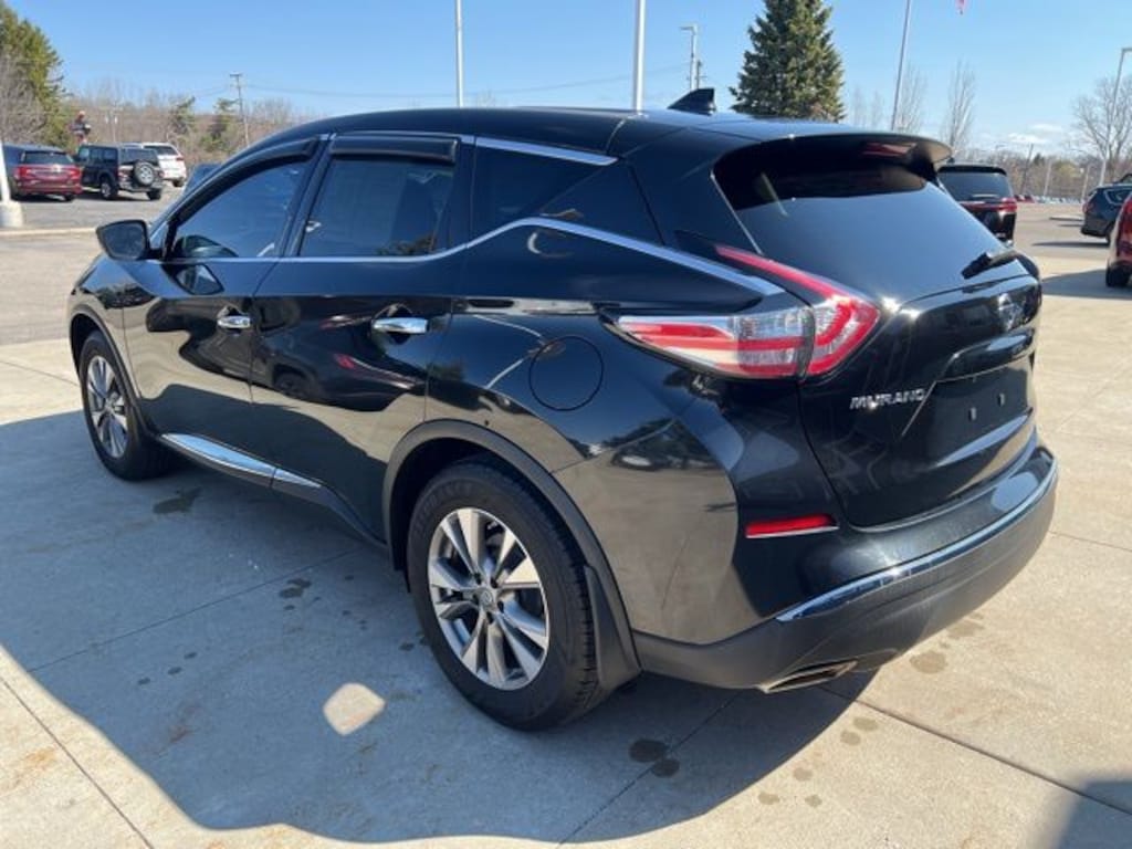 Used 2016 Nissan Murano S SUV