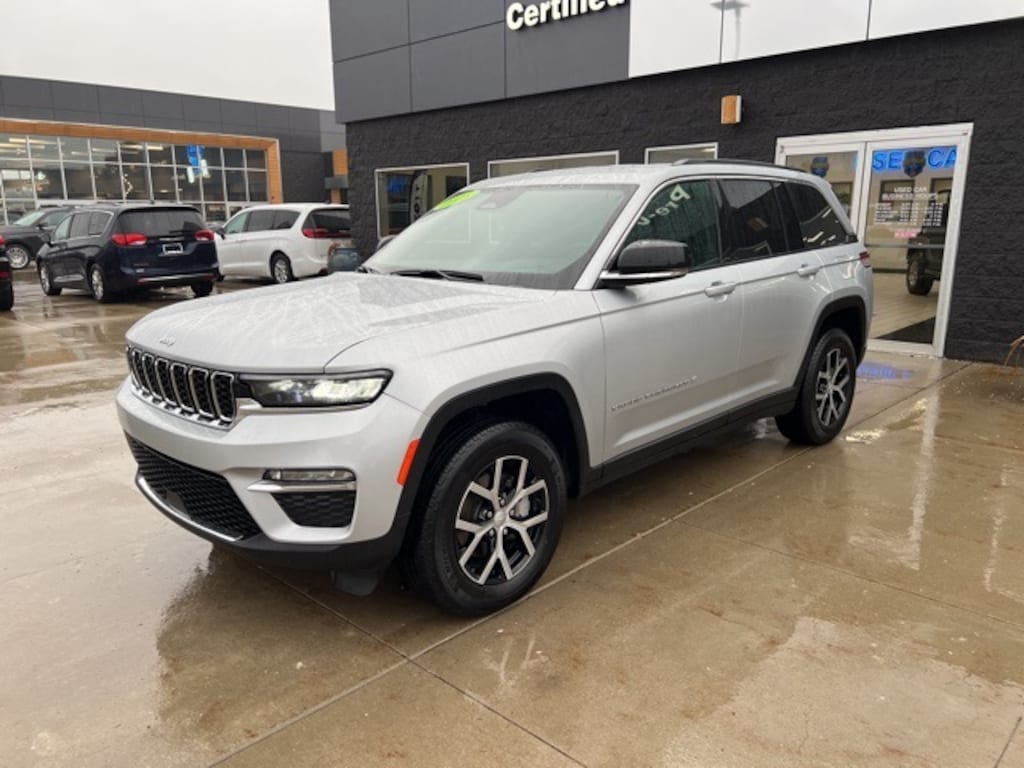 Used 2025 Jeep Grand Cherokee Limited SUV