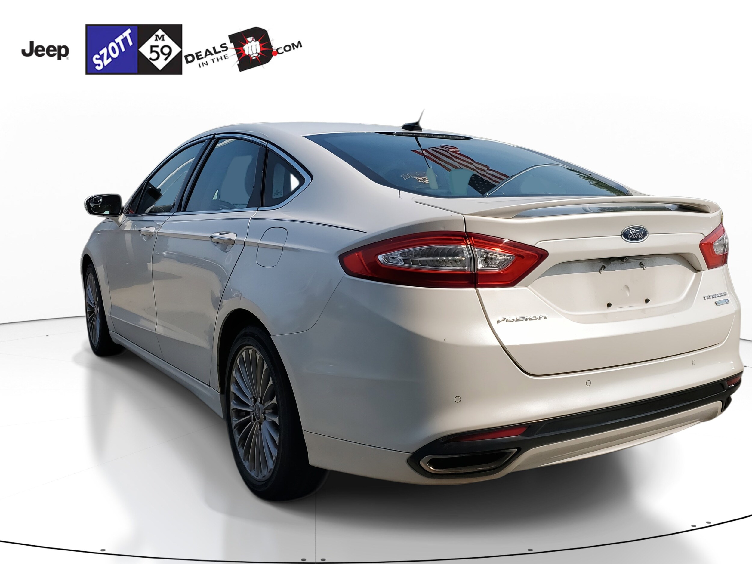 2013 Ford Fusion Titanium photo 2