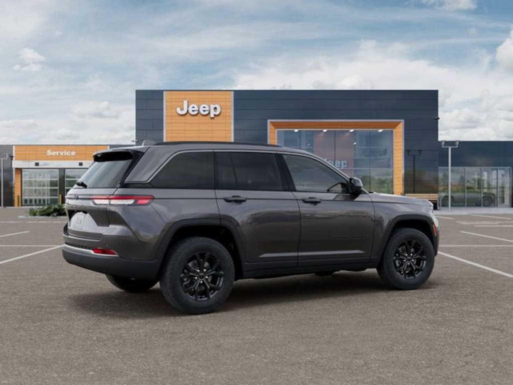 New 2026 Jeep Grand Cherokee Laredo Altitude Sport Utility