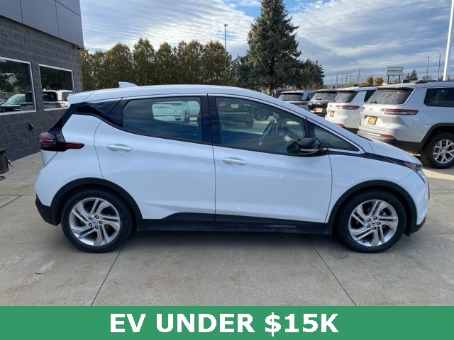 Used 2023 Chevrolet Bolt EV LT with VIN 1G1FW6S06P4154636 for sale in White Lake charter Township, MI
