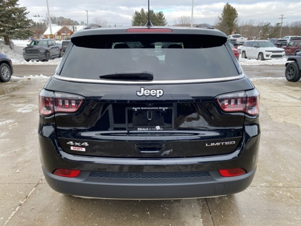 Used 2023 Jeep Compass Limited SUV