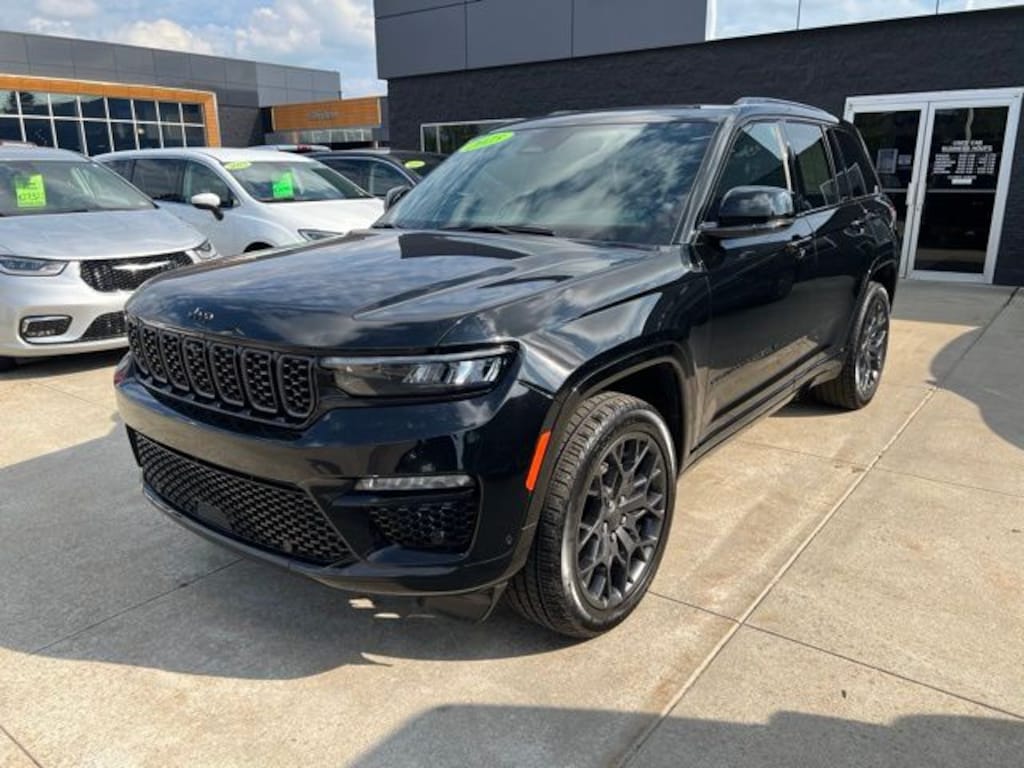 Certified 2025 Jeep Grand Cherokee Summit SUV