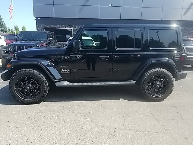 Used 2018 Jeep All-New Wrangler Unlimited Sahara with VIN 1C4HJXEG2JW294644 for sale in White Lake, MI