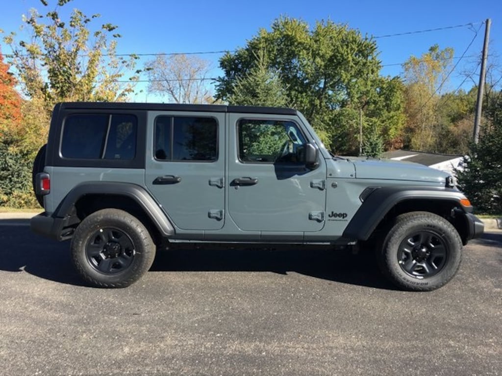 New 2026 Jeep Wrangler Sahara Sport Utility