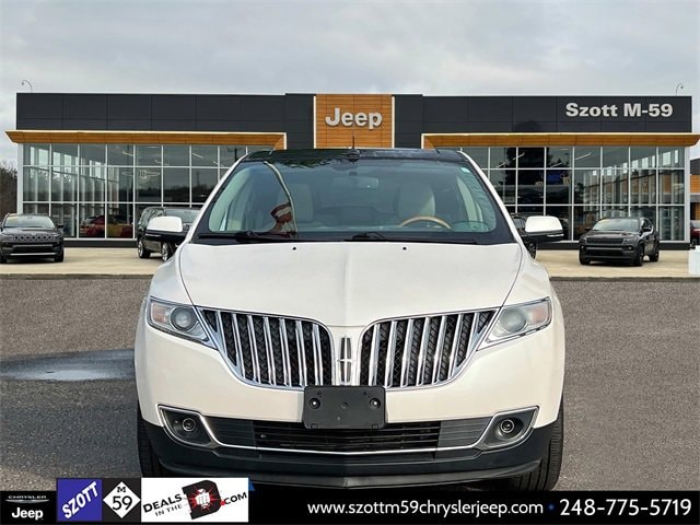 Used 2014 Lincoln MKX Base with VIN 2LMDJ8JK6EBL11290 for sale in White Lake, MI