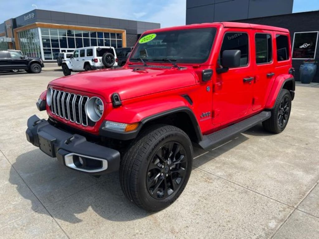 Certified 2025 Jeep Wrangler Sahara 4xe SUV