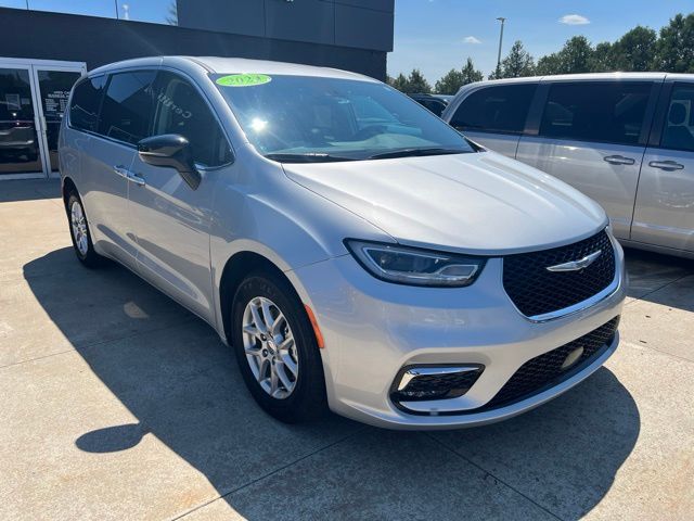 2024 Chrysler Pacifica