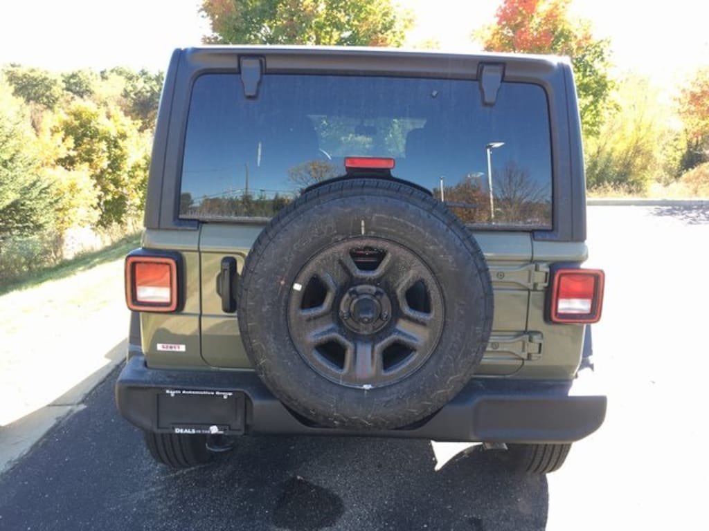 New 2026 Jeep Wrangler Sahara Sport Utility