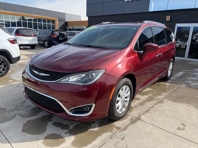 Certified 2019 Chrysler Pacifica Touring L with VIN 2C4RC1BG2KR581377 for sale in White Lake charter Township, MI