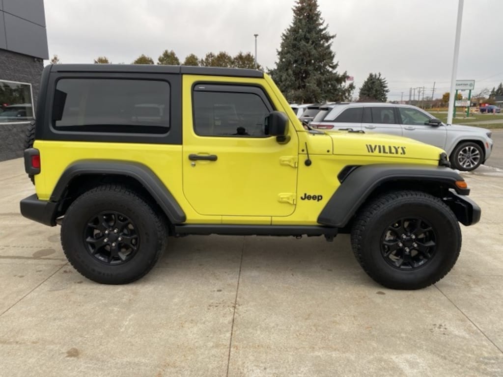 Used 2023 Jeep Wrangler Willys SUV