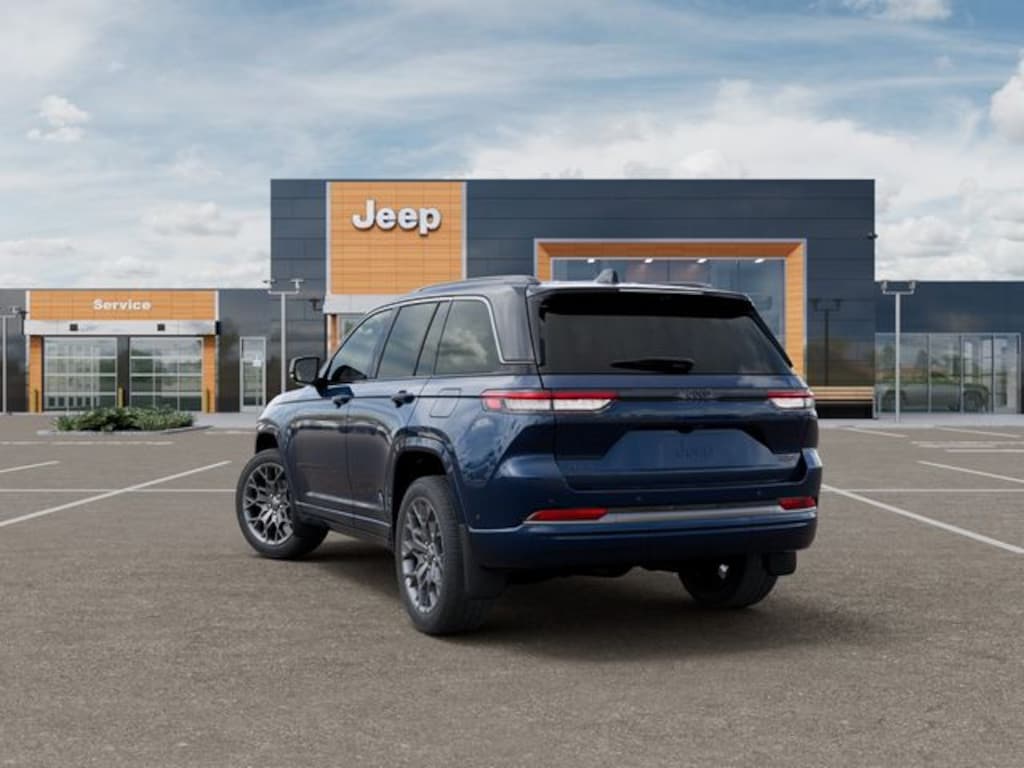 New 2026 Jeep Grand Cherokee Summit Sport Utility