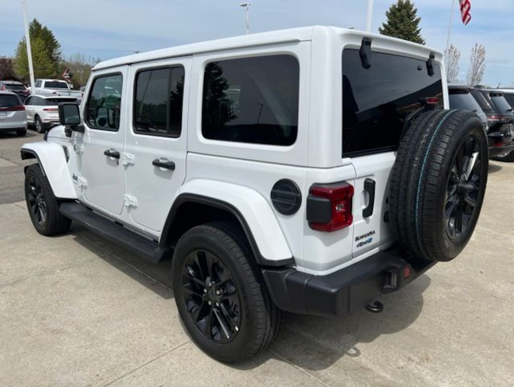 Certified 2025 Jeep Wrangler Sahara 4xe SUV
