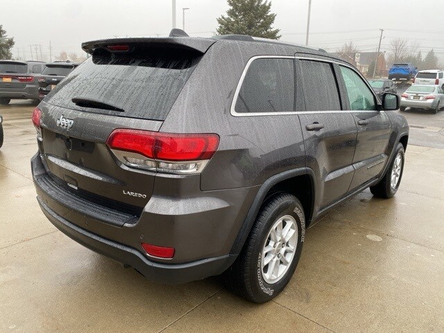 2020 Jeep Grand Cherokee Laredo E photo 3