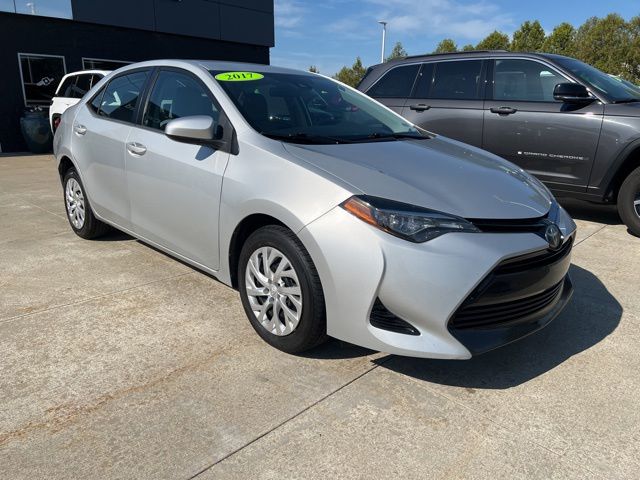 2017 Toyota Corolla LE AT's photo