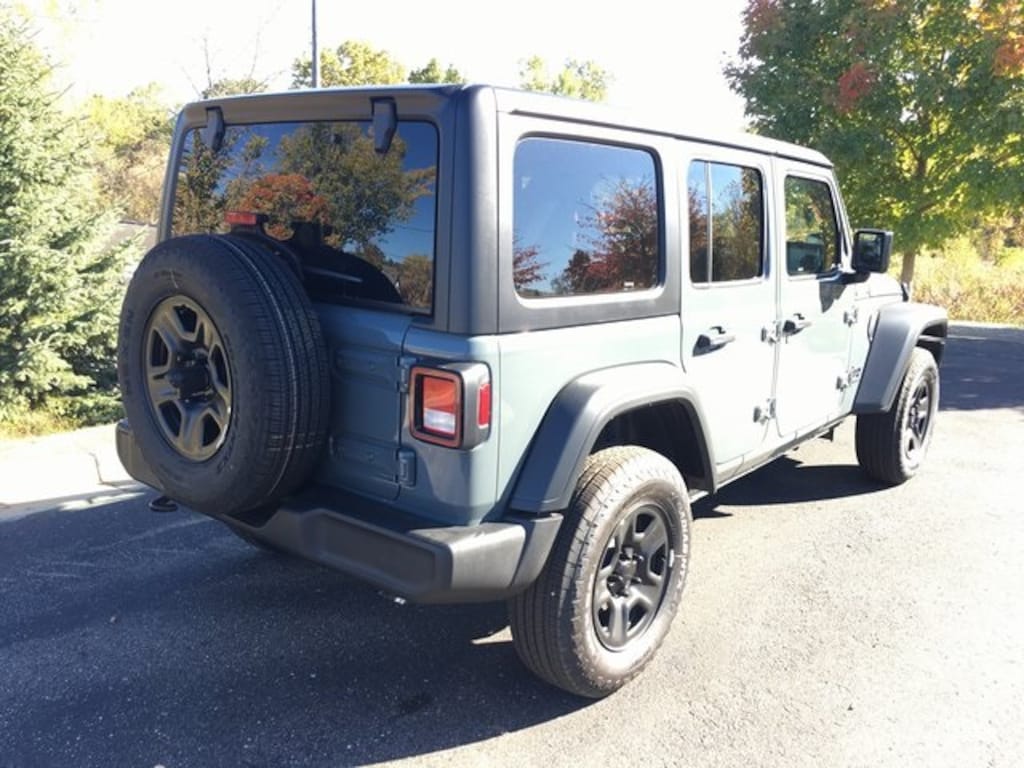 New 2026 Jeep Wrangler Sahara Sport Utility