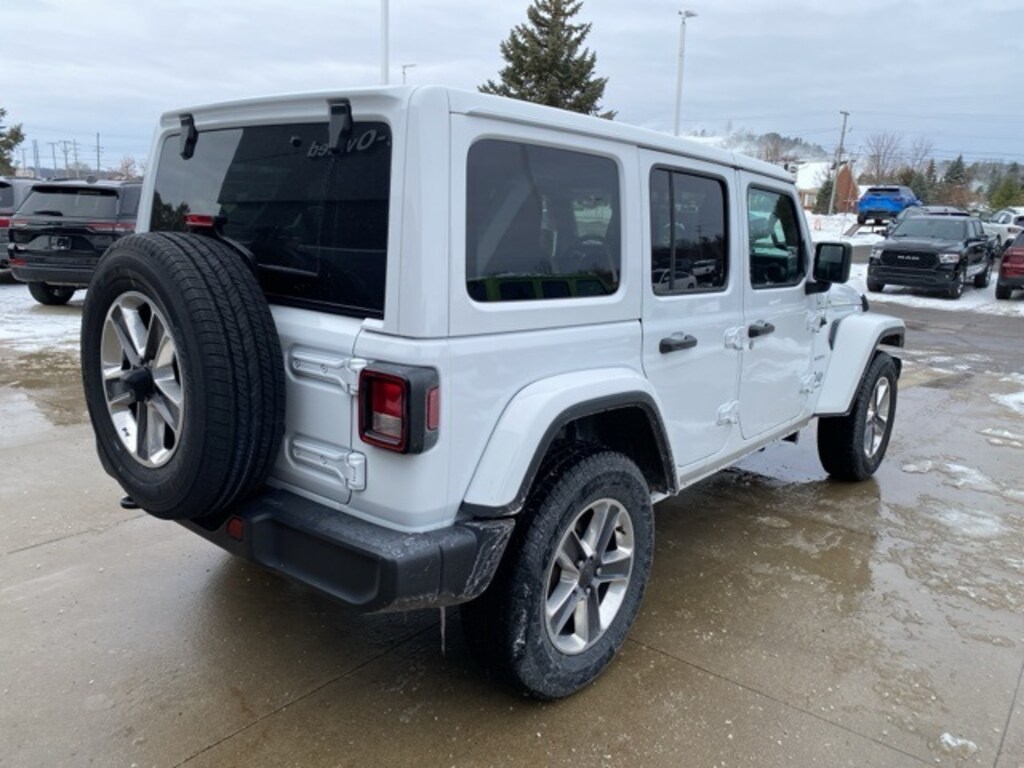 Used 2023 Jeep Wrangler Sahara SUV