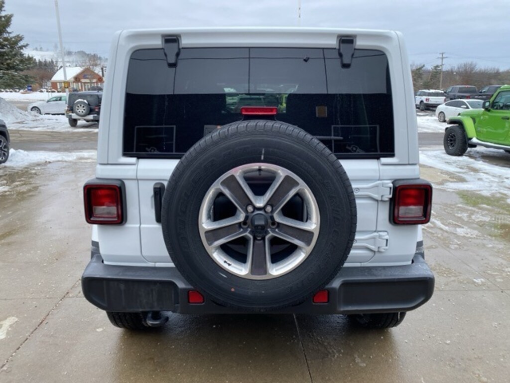 Used 2023 Jeep Wrangler Sahara SUV
