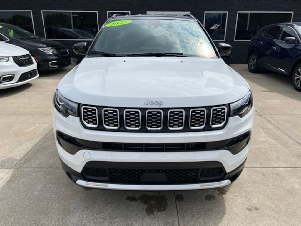 Used 2025 Jeep Compass Limited SUV