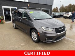 Used 2022 Chrysler Pacifica Touring L Van Passenger Van for sale in Highland MI