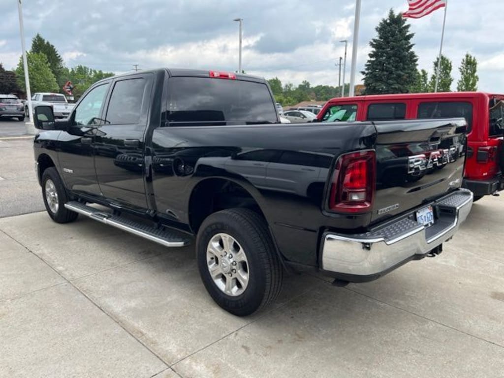 Used 2026 Ram 2500 Big Horn Truck Crew Cab
