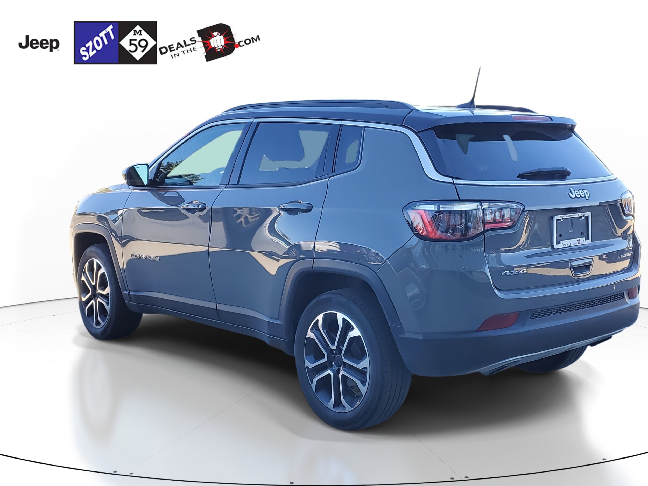 2023 Jeep Compass Limited photo 2