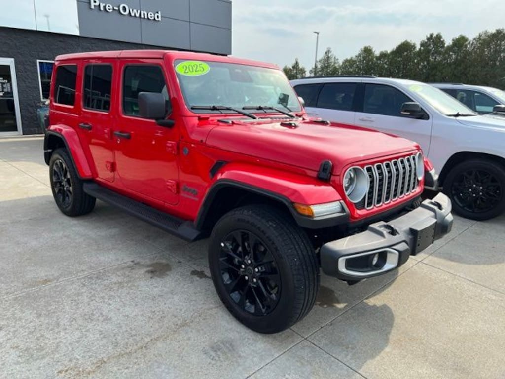 Used 2025 Jeep Wrangler Sahara 4xe SUV