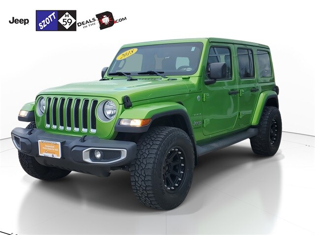 2018 Jeep Wrangler Unlimited Sahara photo 2