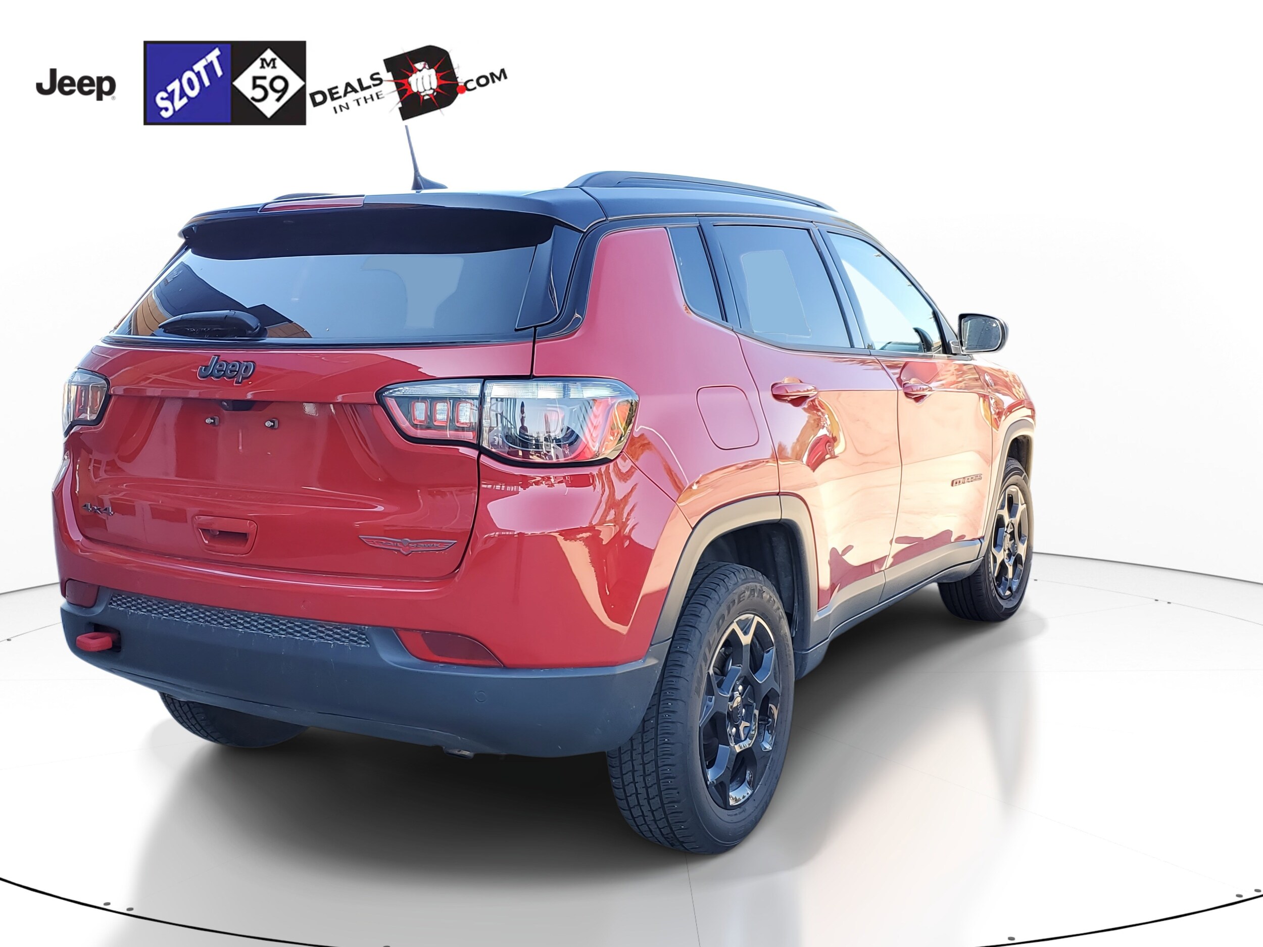 2023 Jeep Compass Trailhawk photo 3