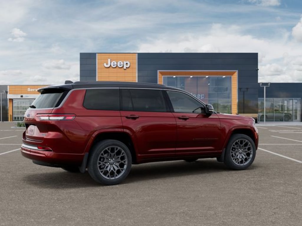 New 2026 Jeep Grand Cherokee L Summit Sport Utility