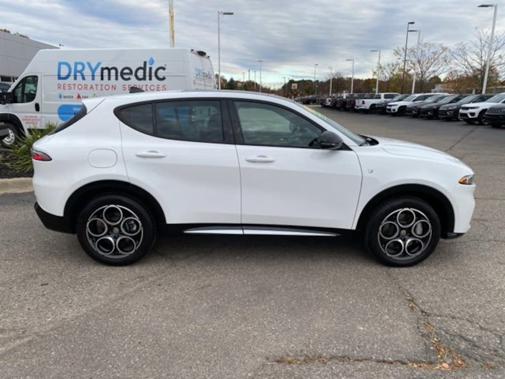 Used 2024 Alfa Romeo Tonale Ti SUV