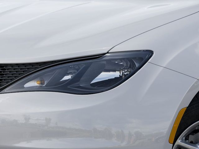 2026 Chrysler Voyager LX - Photo 10