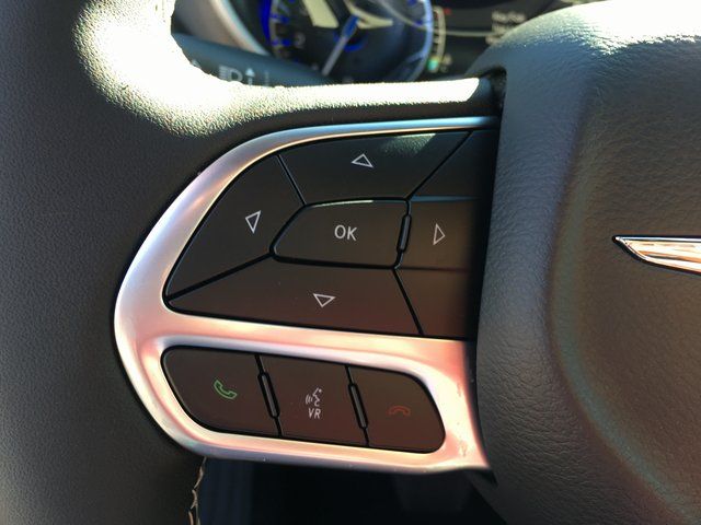 2026 Chrysler Pacifica Select - Photo 12
