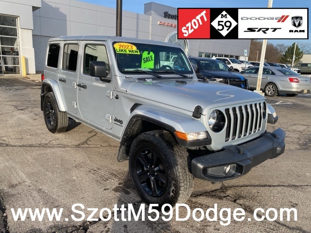 2023 Jeep Wrangler 4-Door Sahara Altitude's photo