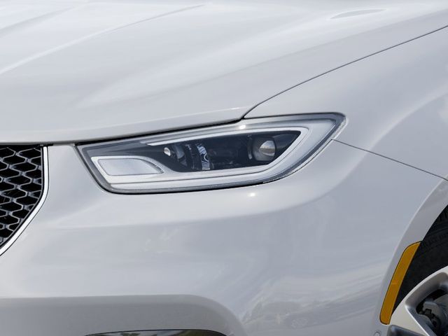 2026 Chrysler Pacifica Select - Photo 10